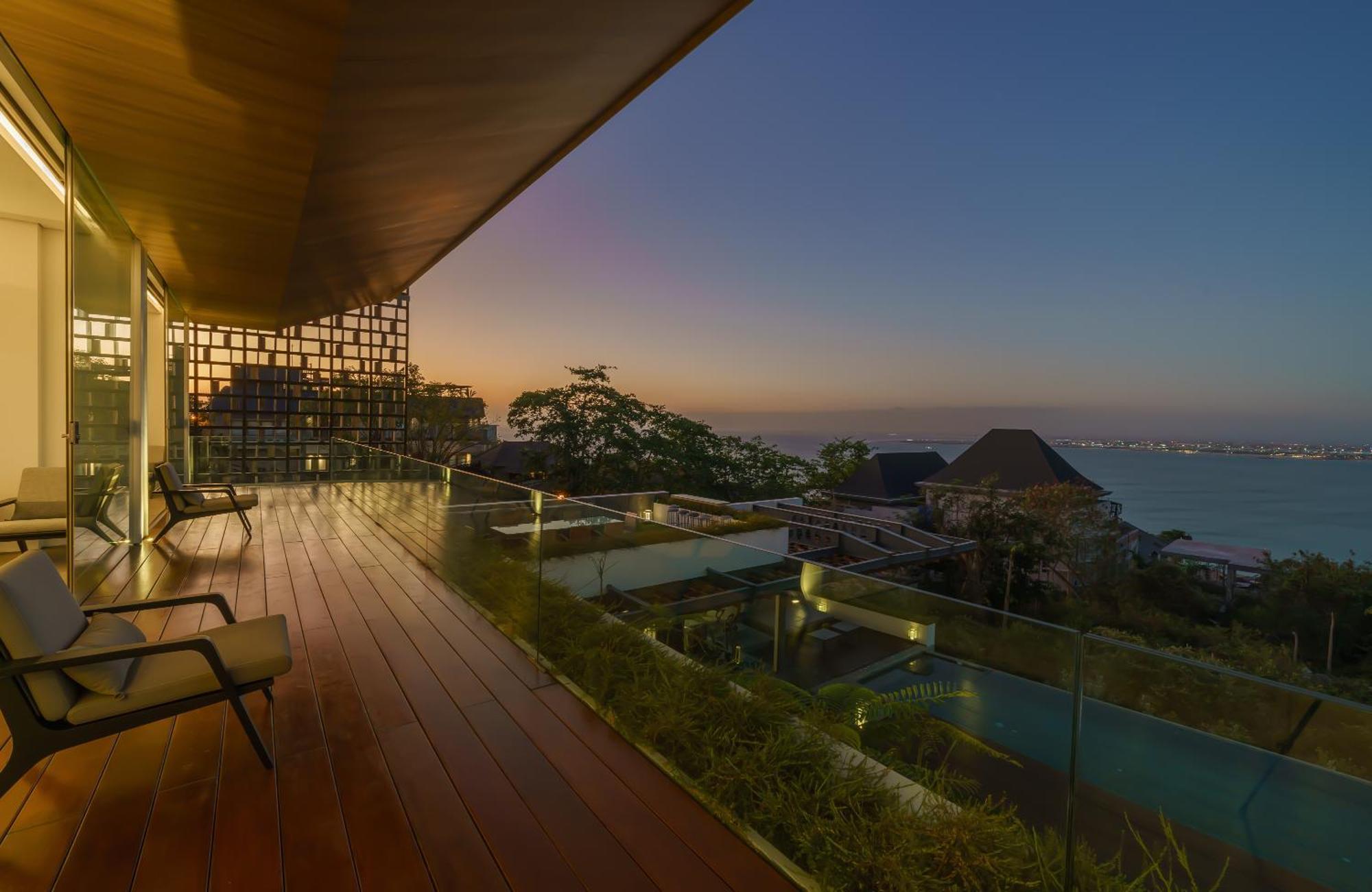 Beyond The Sea - Luxe Sea View Villa In Jimbaran Экстерьер фото