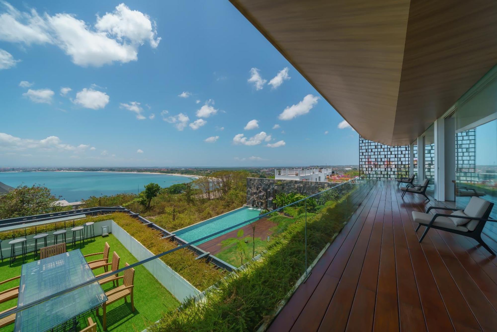Beyond The Sea - Luxe Sea View Villa In Jimbaran Экстерьер фото