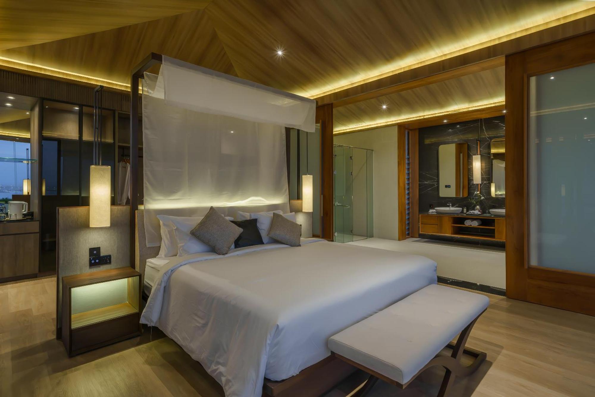 Beyond The Sea - Luxe Sea View Villa In Jimbaran Экстерьер фото